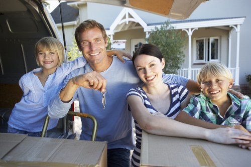 Docklands removals van service for apartment relocations and business transport